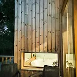 De Udra مكان تخييم بونتيفيذرا