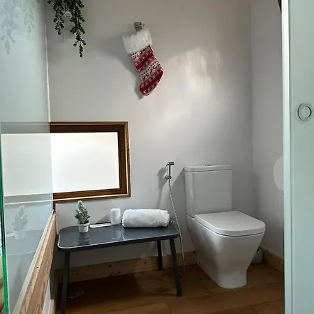 Κάμπινγκ De Udra *